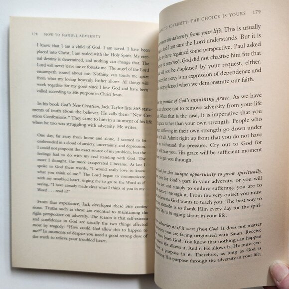 How to Handle Adversity: You Can Have Victory in Christ by Charles Stanley NEW - Picture 4 of 5